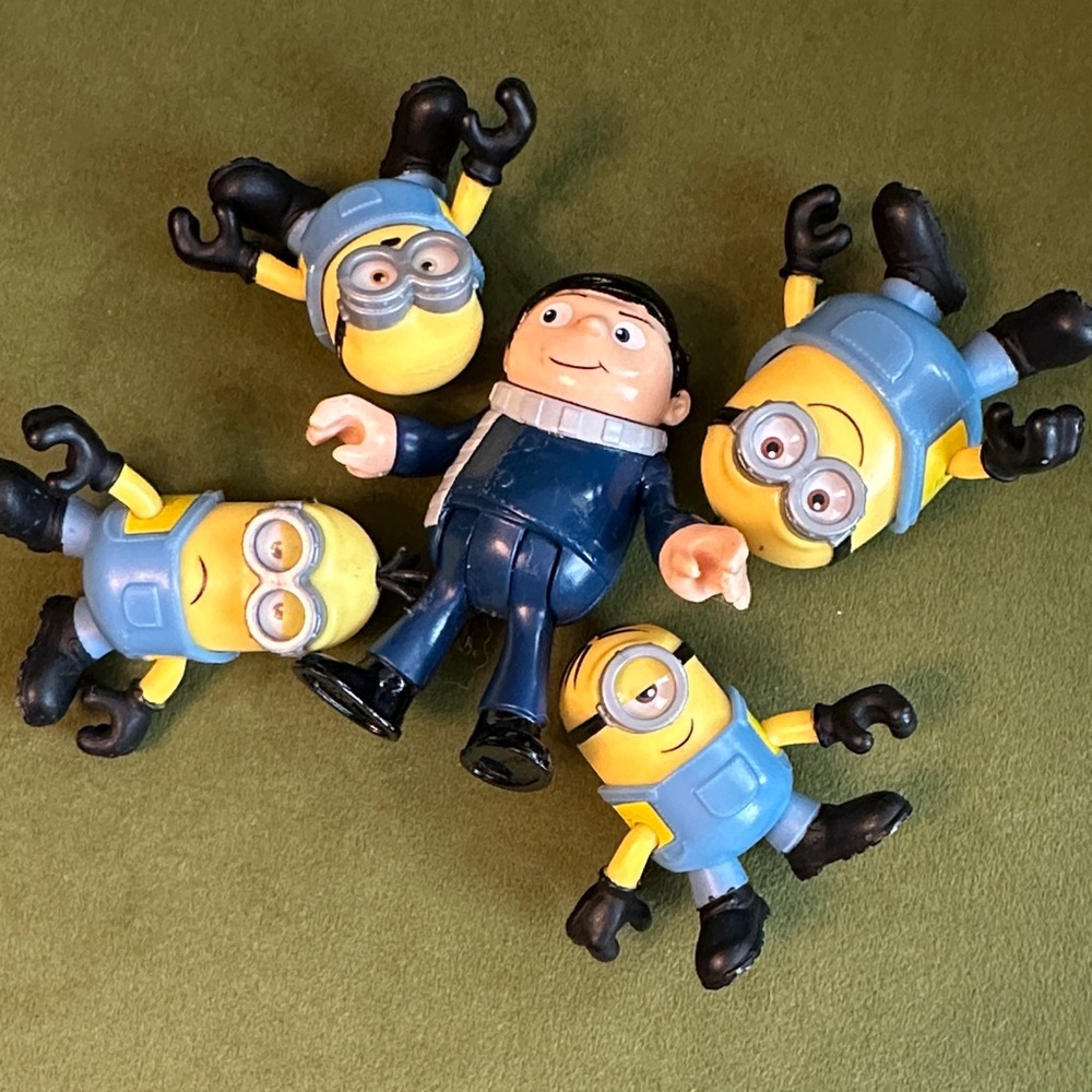 Fisher-Price Minions & Gru Figure Set - Yellow, Blue, Black